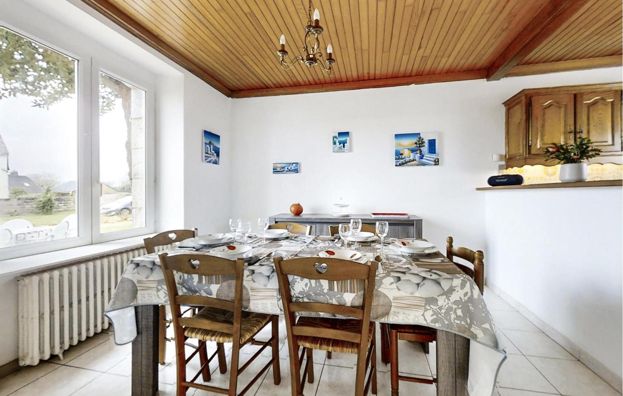 Nice Home In Pont-Aven With Kitchen Екстер'єр фото